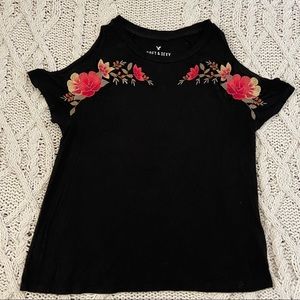 american eagle open shoulder t-shirt